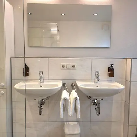 Eisvogel-apartment In *